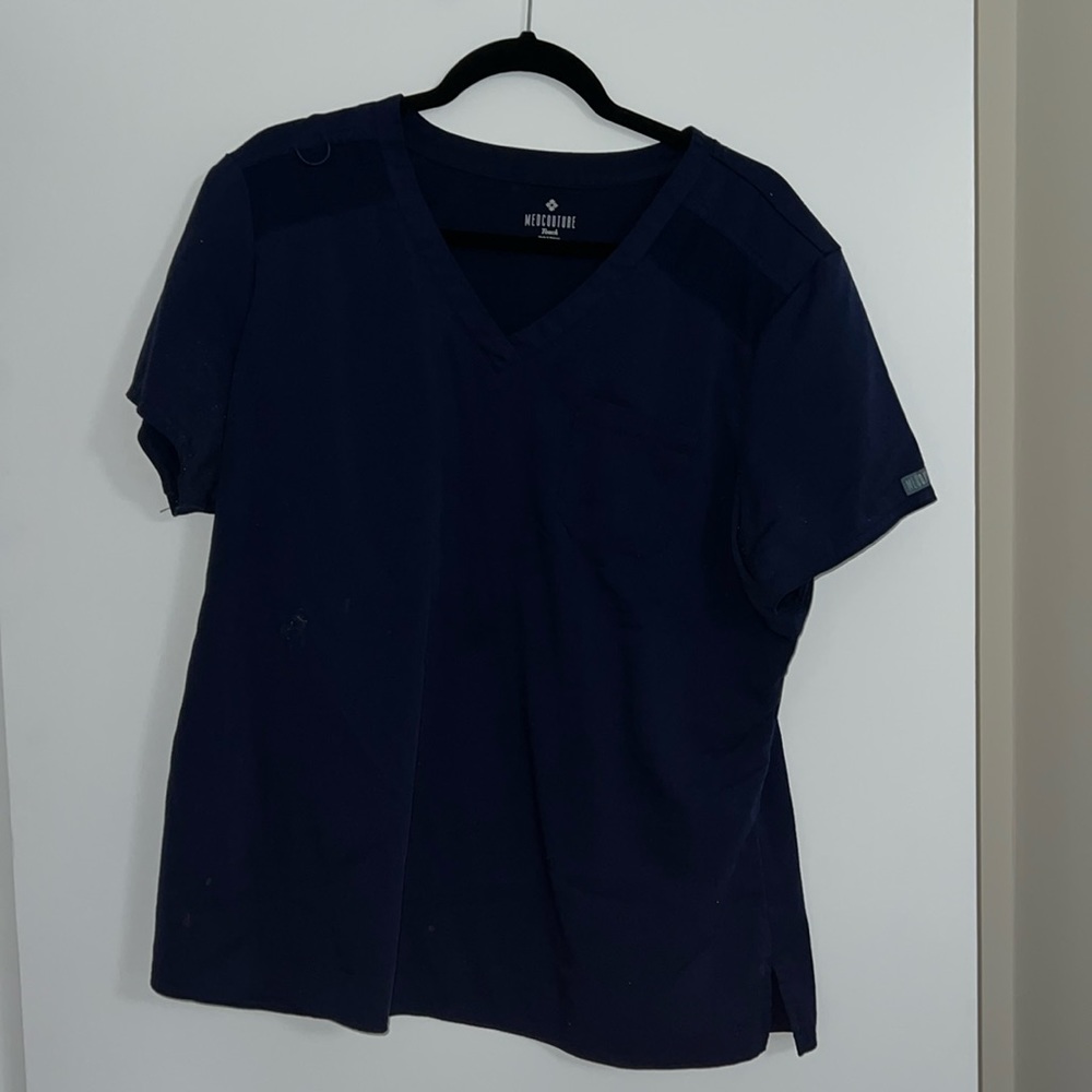 Medcouture scrub top